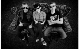 Messer-Chups-Bandfoto