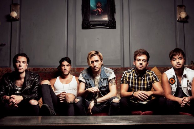 Giveaway: Young Guns at Comet Club